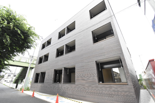 ��ʌ��������܎s������{�����Q���ڂ̃A�p�[�g�̌����O��