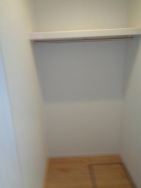 ��ʌ��������܎s������厚�@���̃A�p�[�g�̎��[