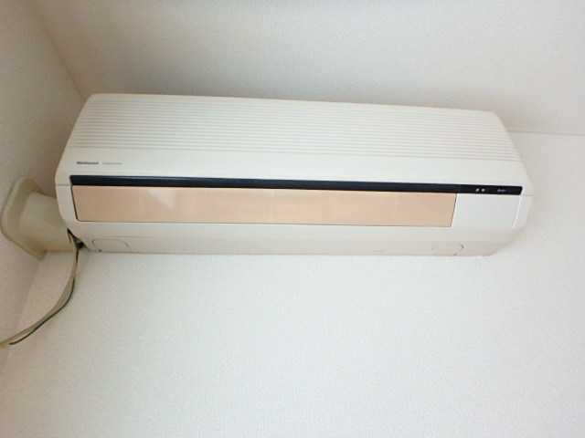 ��ʌ��������܎s��{���咬�R���ڂ̃A�p�[�g�̂��̑��ݔ�