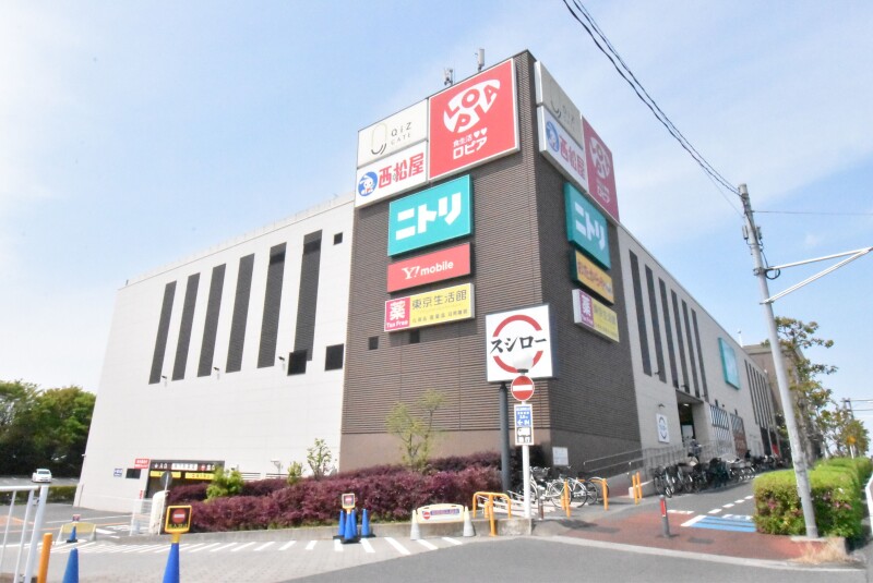 ��ʌ��������܎s�΋�厚�����̃A�p�[�g�̎���