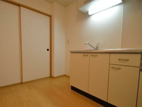 ��ʌ��������܎s������t���R���ڂ̃A�p�[�g�̋��ԁE���r���O