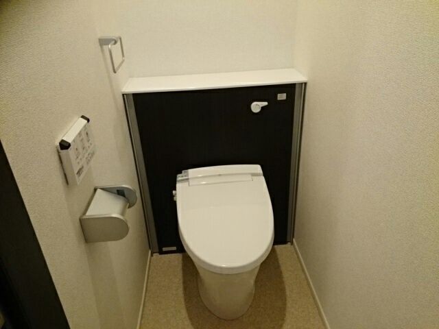 ��ʌ��������܎s�k����i���R���ڂ̃A�p�[�g�̃g�C��