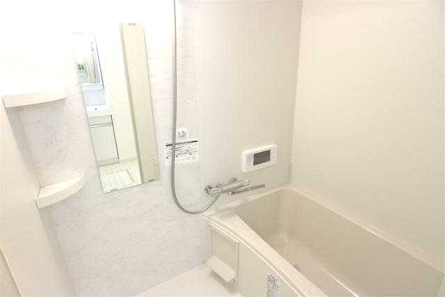 ��ʌ��@�c�s�������̃A�p�[�g�̃o�X