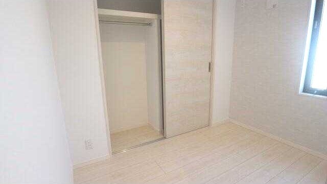 ��ʌ��@�c�s�������̃A�p�[�g�̎��[