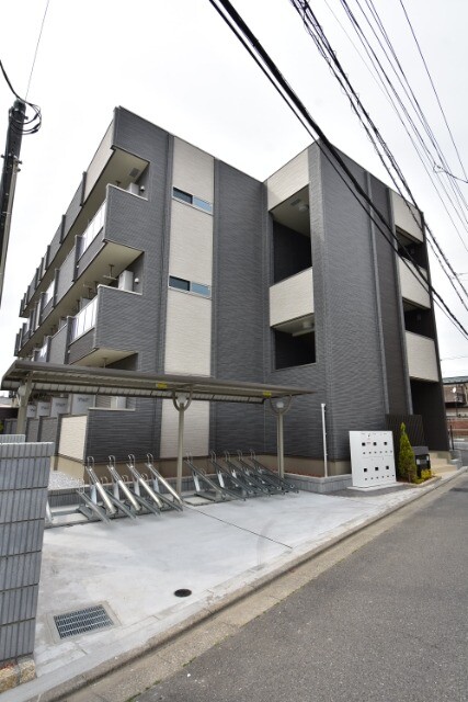 ��ʌ��������܎s��掭��܂Q���ڂ̃A�p�[�g�̌����O��