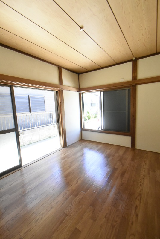 ��ʌ��������܎s��΋�厚��΂̈�ˌ��Ă̂��̑������E�X�y�[�X