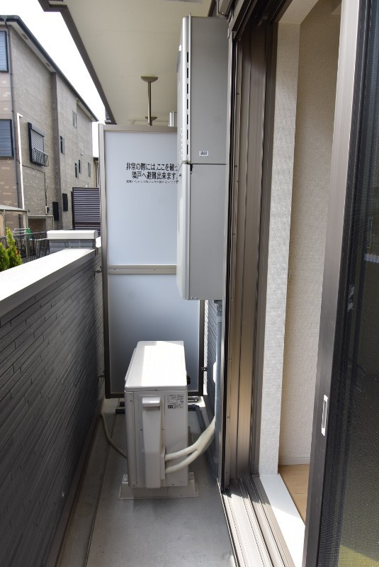 ��ʌ��������܎s��掭��܂Q���ڂ̃A�p�[�g�̃o���R�j�[