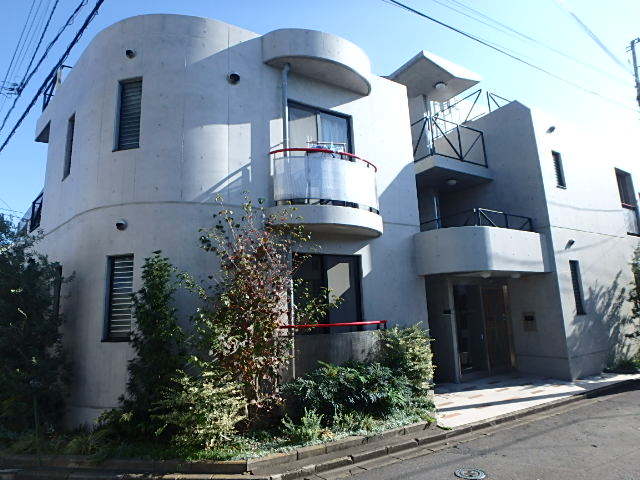 ��ʌ��������܎s�Y�a��̉ƂV���ڂ̃}���V�����̌����O��