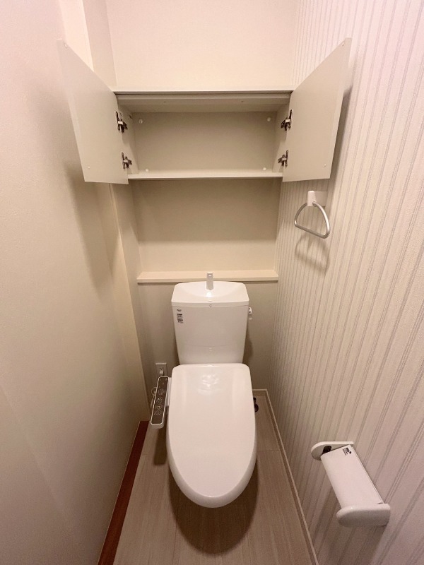 ��ʌ��������܎s����厚�w��̃e���X�n�E�X�̃g�C��