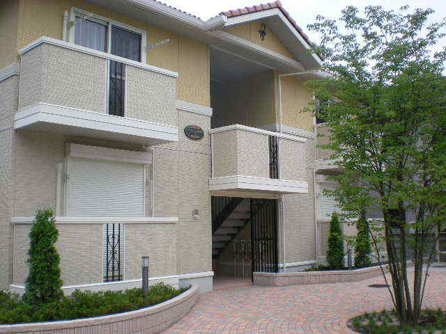 ��ʌ��������܎s�k��{�����̃A�p�[�g�̃G���g�����X