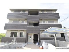 ��ʌ��������܎s����厚�w��1737-1�̃A�p�[�g�̌����O��