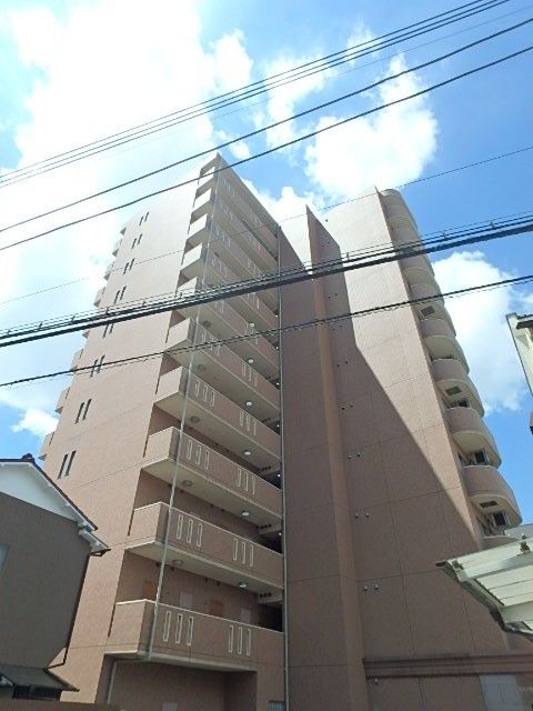 ��ʌ��������܎s��{��{���T����143-4�̃}���V�����̌����O��