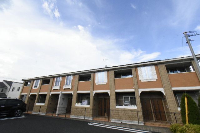 ��ʌ��k�����S�ɓޒ��厚����3888-1�̃A�p�[�g�̌����O��