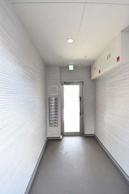 ��ʌ��z�J�s�z���J�R���ڂ̃}���V�����̃G���g�����X