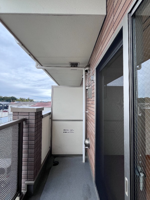 ��ʌ��@�c�s��O���P���ڂ̃}���V�����̃o���R�j�[