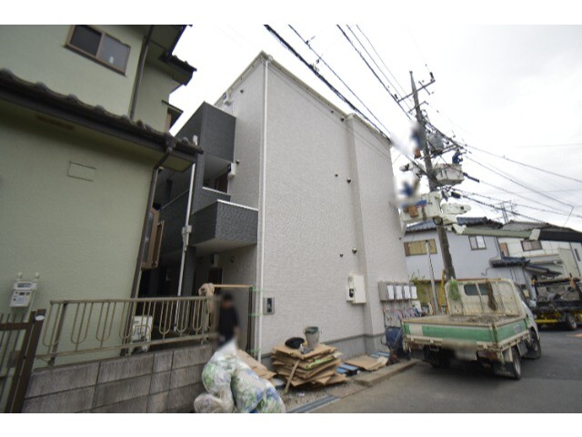 ��ʌ��������܎s������厚���[��̃A�p�[�g�̌����O��