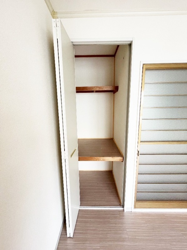 ��ʌ��������܎s�k��{�����S���ڂ̃A�p�[�g�̎��[