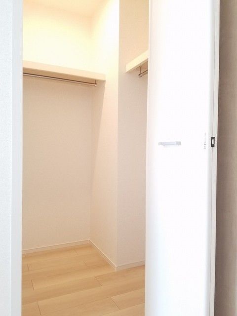 ��ʌ�����s�厚���s�̃A�p�[�g�̎��[