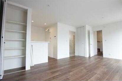 ��ʌ��������܎s���撆���R���ڂ̈�ˌ��Ă̋��ԁE���r���O