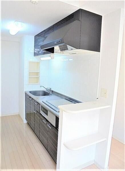 ��ʌ��������܎s��{�捂�@���P���ڂ̃}���V�����̃L�b�`��