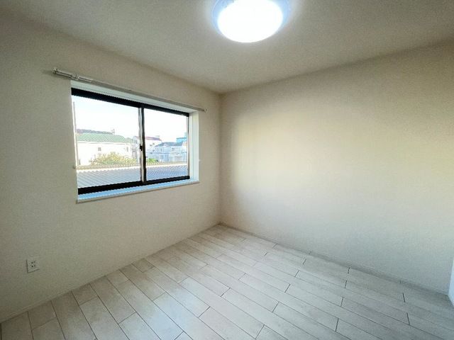 ��ʌ�����s�씵���J�Q���ڂ̃A�p�[�g�̂��̑������E�X�y�[�X