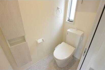 ��ʌ��������܎s���撆���R���ڂ̈�ˌ��Ẵg�C��