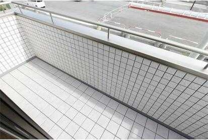 ��ʌ��������܎s���撆���R���ڂ̈�ˌ��Ẵo���R�j�[