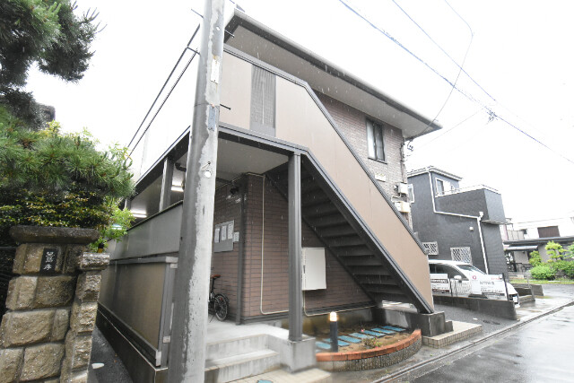 ��ʌ��������܎s�Y�a���؍�S���ڂ̃A�p�[�g�̌����O��