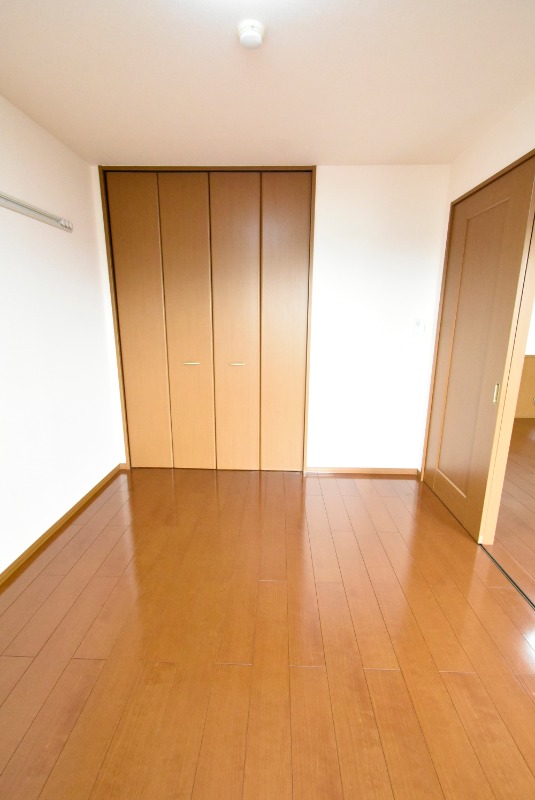 ��ʌ��������܎s�k��g�쒬�P���ڂ̃A�p�[�g�̂��̑������E�X�y�[�X