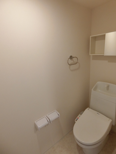 ��ʌ��������܎s�������a�c���Q���ڂ̃A�p�[�g�̃g�C��