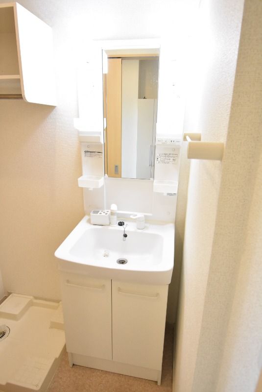 ��ʌ��������܎s��{��O���P���ڂ̃A�p�[�g�̐��ʏ�