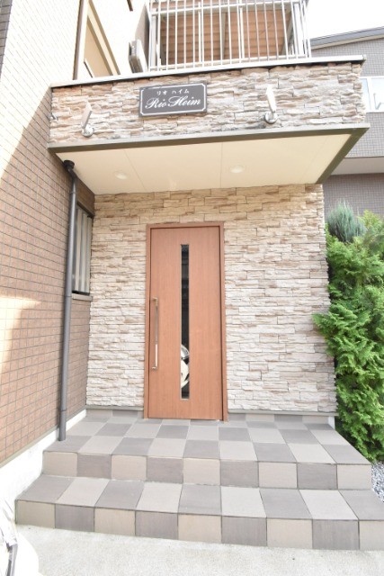 ��ʌ��������܎s��{��听���Q���ڂ̃A�p�[�g�̃G���g�����X