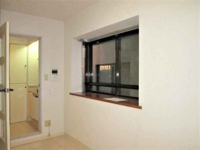 ��ʌ�����s������P���ڂ̃}���V�����̂��̑������E�X�y�[�X