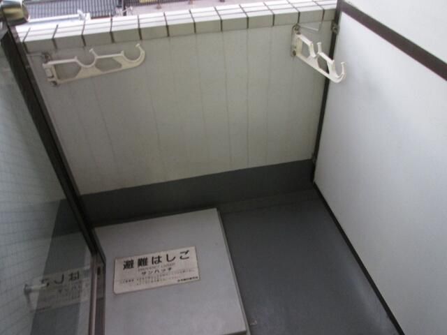 ��ʌ�����s������P���ڂ̃}���V�����̃o���R�j�[