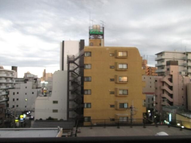 ��ʌ�����s������P���ڂ̃}���V�����̂��̑�