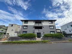 ��ʌ��������܎s�΋�厚�����̃A�p�[�g�̌����O��