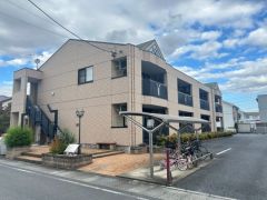 �Q�n������s�V�ے�437-1�̃}���V�����̌����O��