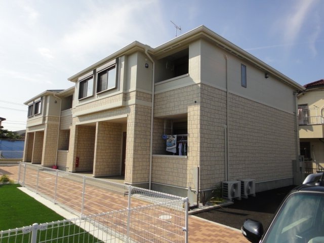 ��ʌ��������܎s��΋�厚���̃A�p�[�g�̌����O��