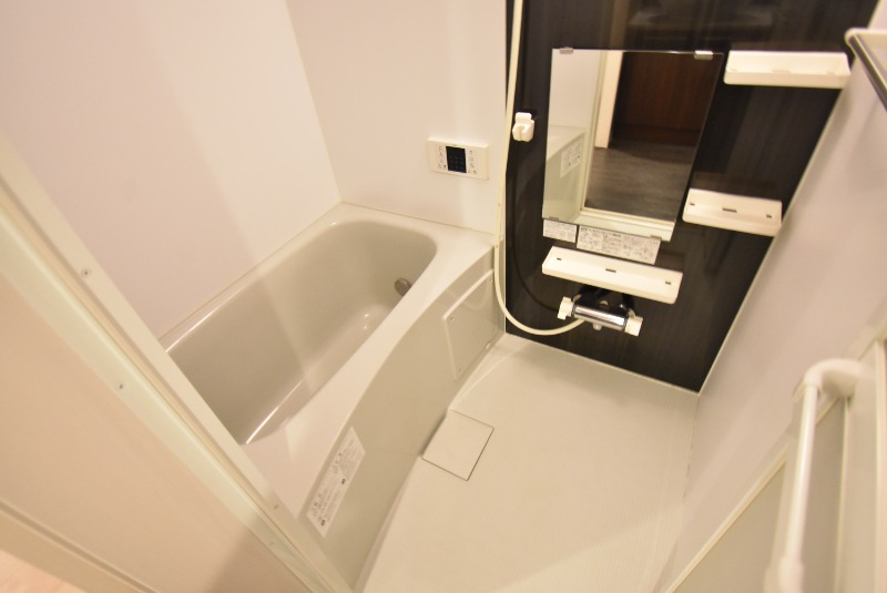 ��ʌ��������܎s�k����i���Q���ڂ̃A�p�[�g�̃o�X