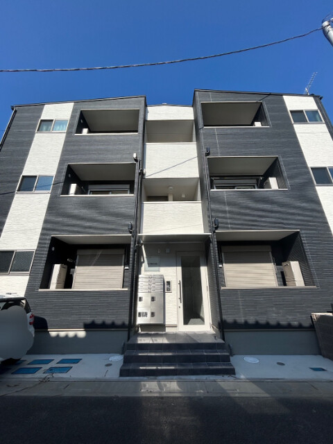 ��ʌ��������܎s����厚�w��̃A�p�[�g�̌����O��