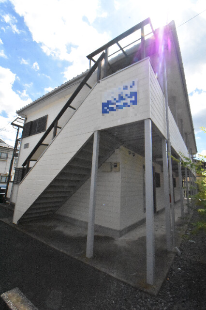 ��ʌ��������܎s��΋�钬�Q���ڂ̃A�p�[�g�̃G���g�����X