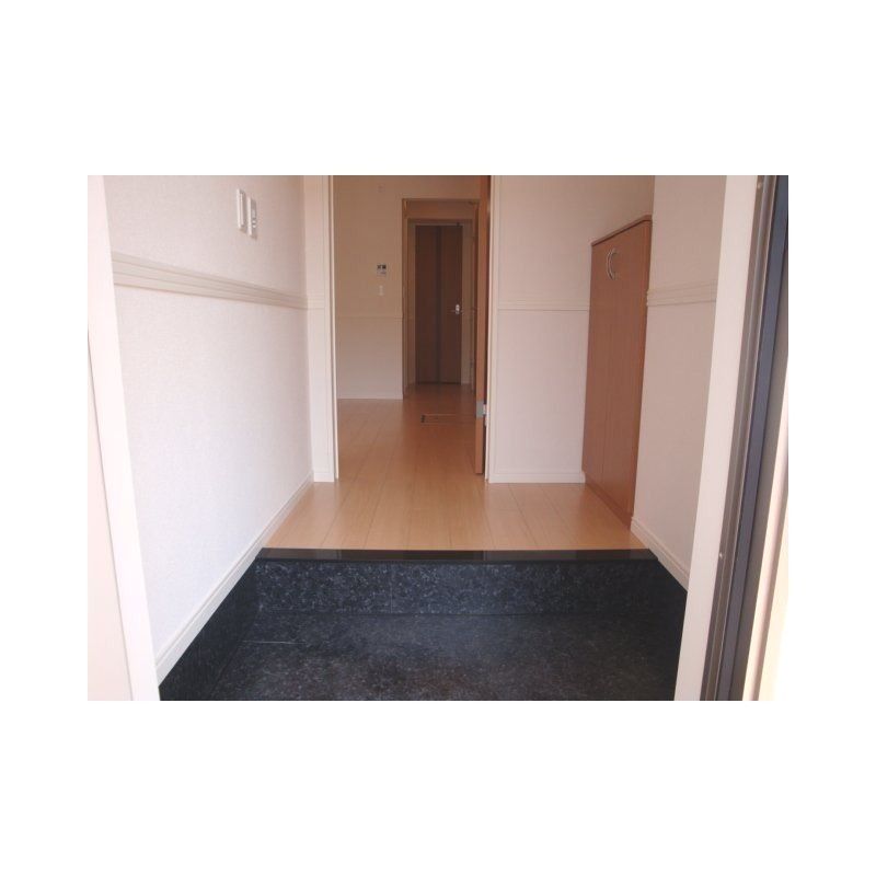 ��ʌ��������܎s��΋�厚���̃A�p�[�g�̌���