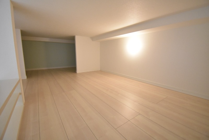 ��ʌ��������܎s�k����i���Q���ڂ̃A�p�[�g�̂��̑������E�X�y�[�X