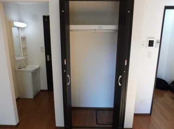 ��ʌ��������܎s������厚�@���̃A�p�[�g�̎��[