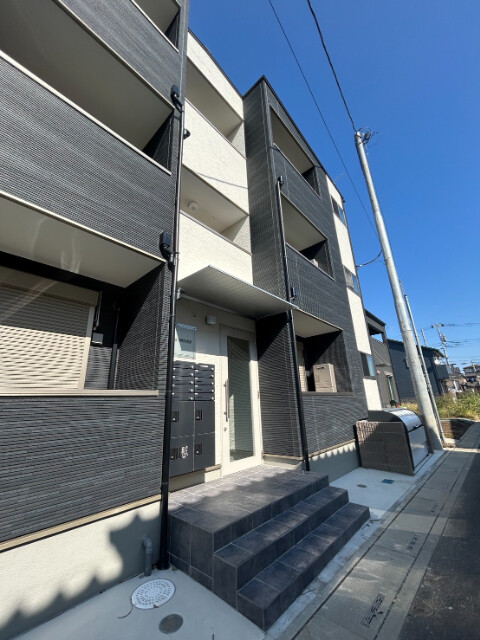 ��ʌ��������܎s����厚�w��̃A�p�[�g�̌����O��