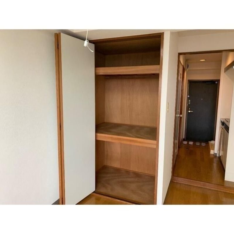 ��ʌ��������܎s�k����i���Q���ڂ̃}���V�����̎��[