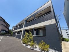 ��ʌ���z�s�x�m�����̃A�p�[�g�̌����O��