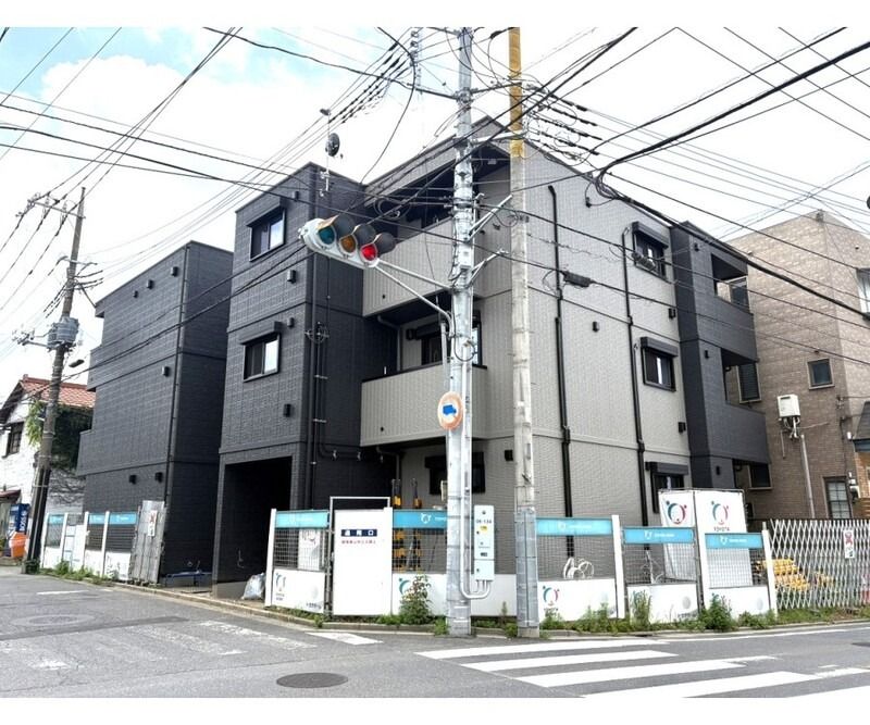 ��ʌ��������܎s��{��V�����Q���ڂ̃A�p�[�g�̌����O��