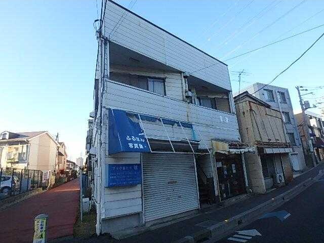 ��ʌ��������܎s�Y�a��̉ƂU���ڂ̃A�p�[�g�̌����O��