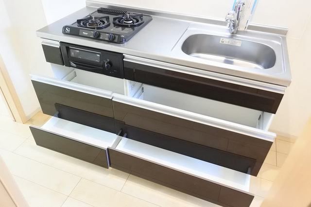 ��ʌ�����s�핽�Q���ڂ̃}���V�����̃L�b�`��